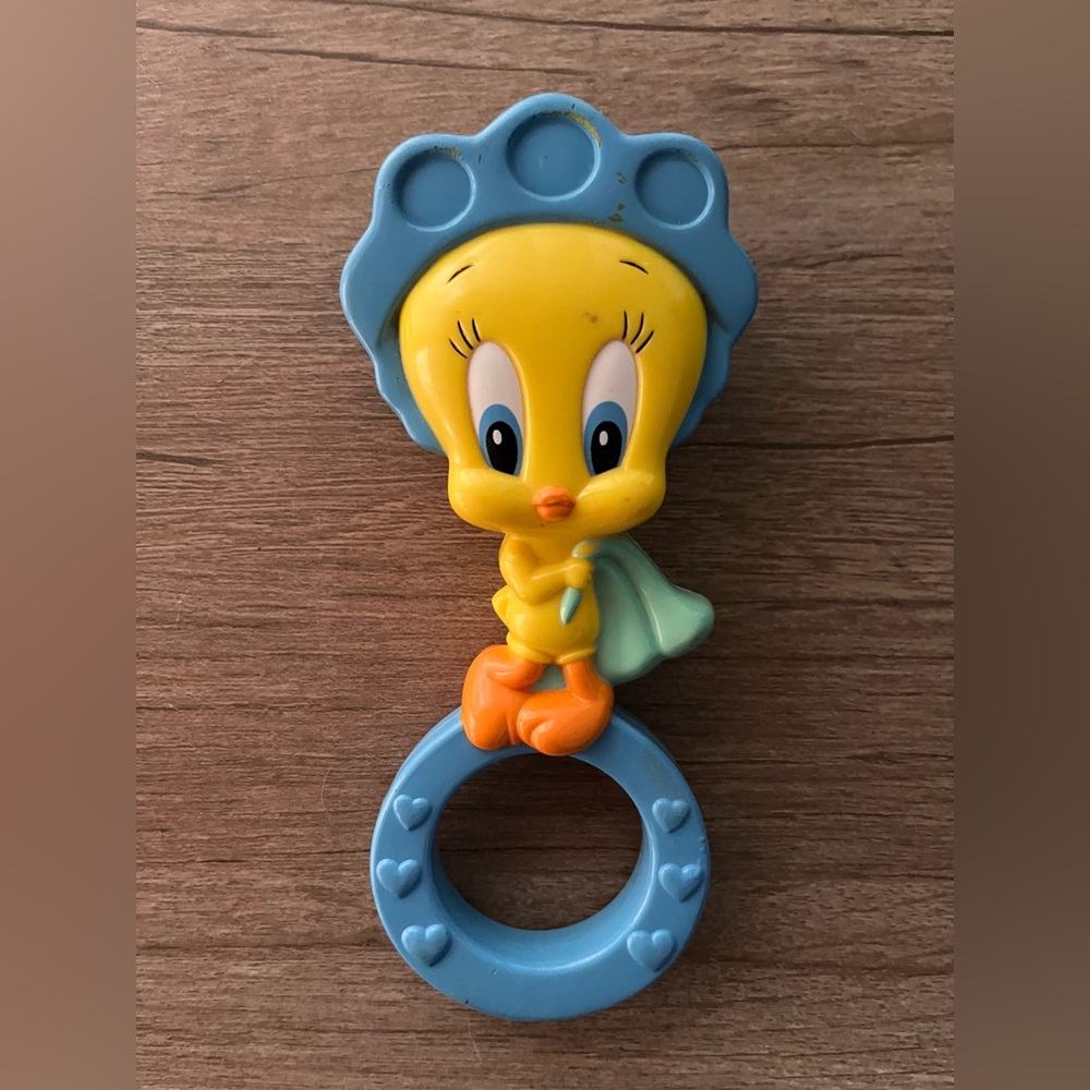 Warner Bros Looney Tunes Tweety Bird Vintage Rattle 1995 Baby Toy Rare Find
